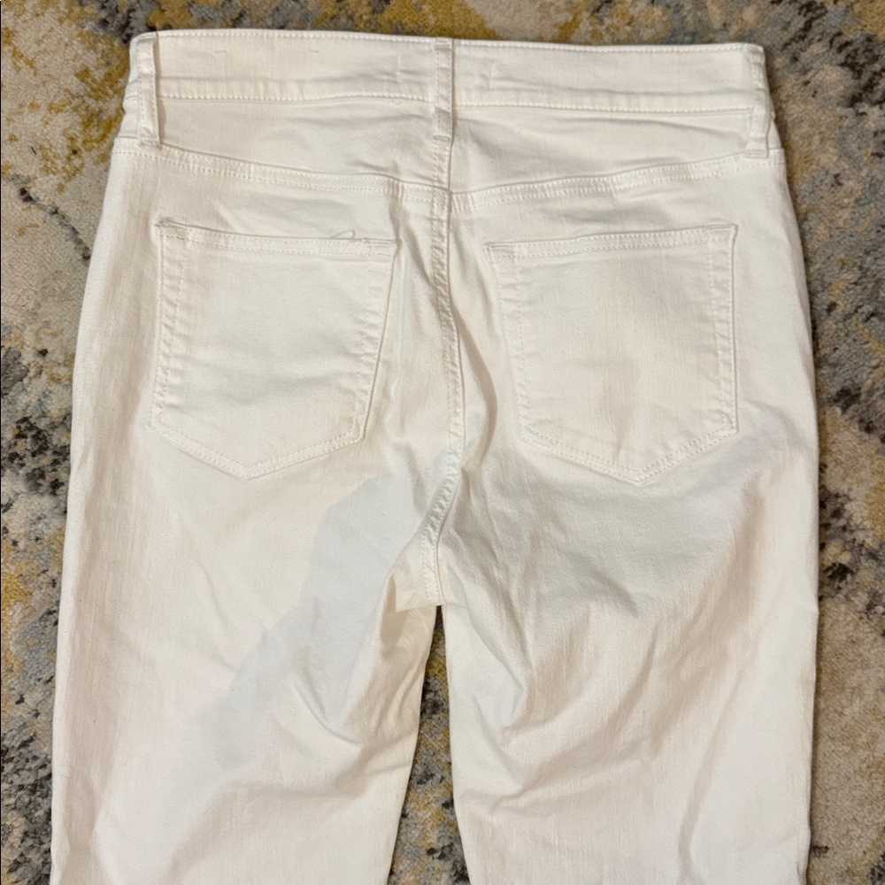 LOFT Kick THE Crop White jeans - Picture 6 of 8